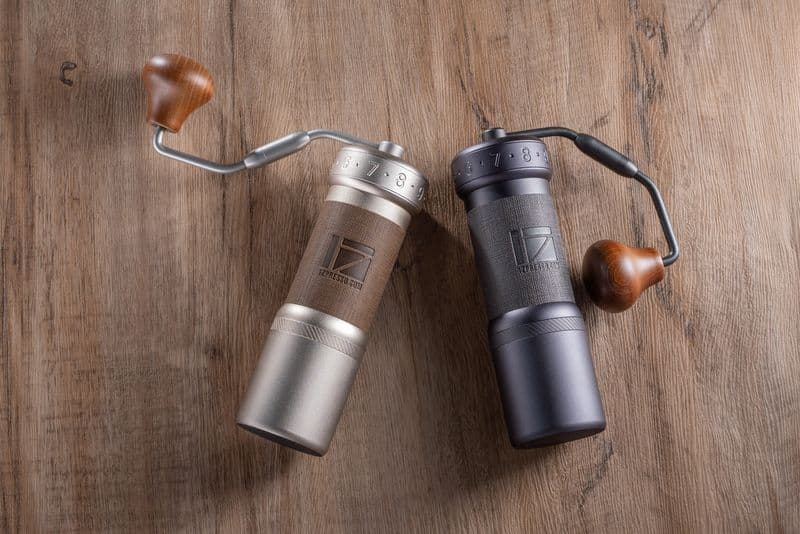 1Zpresso K-Ultra handmatige koffiemolen in zwart en zilver