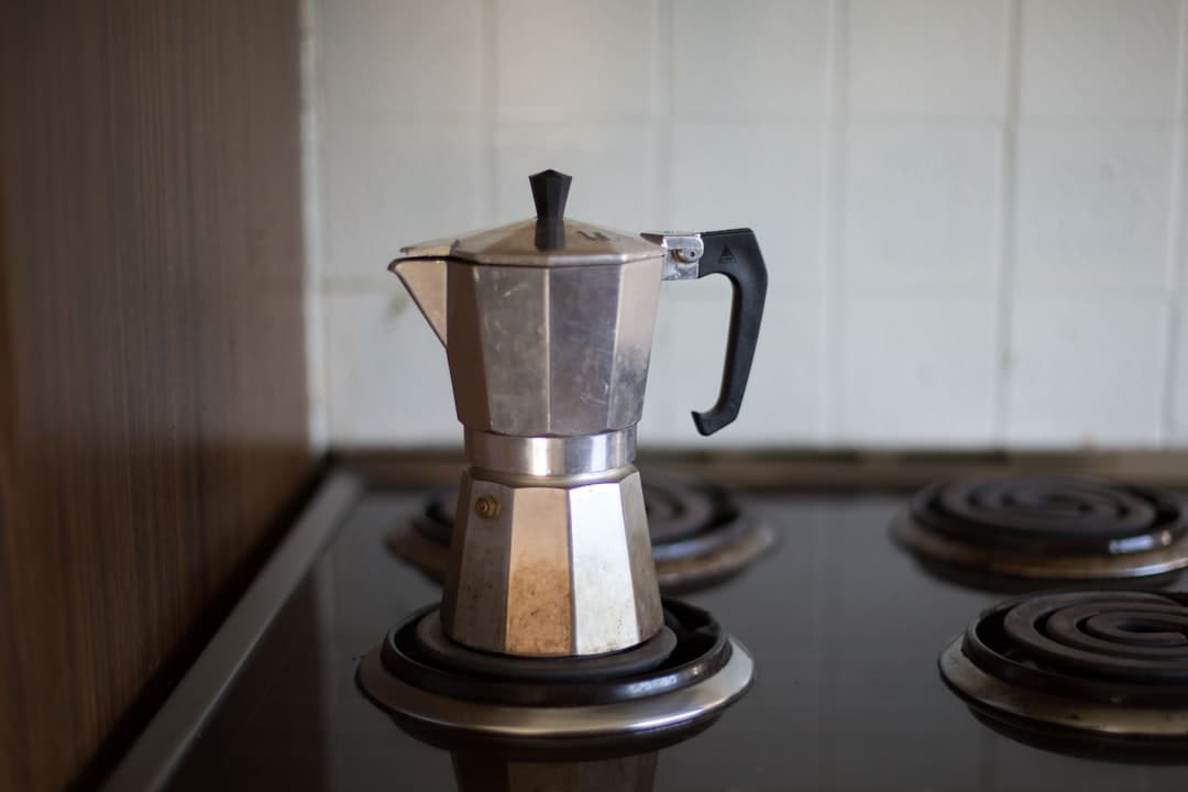 Moka pot op het fornuis