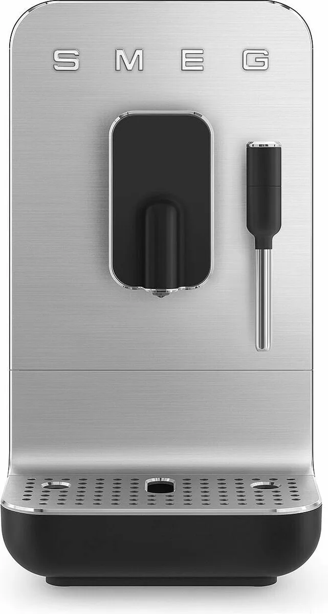 SMEG BCC02 volautomatische espressomachine in retro design